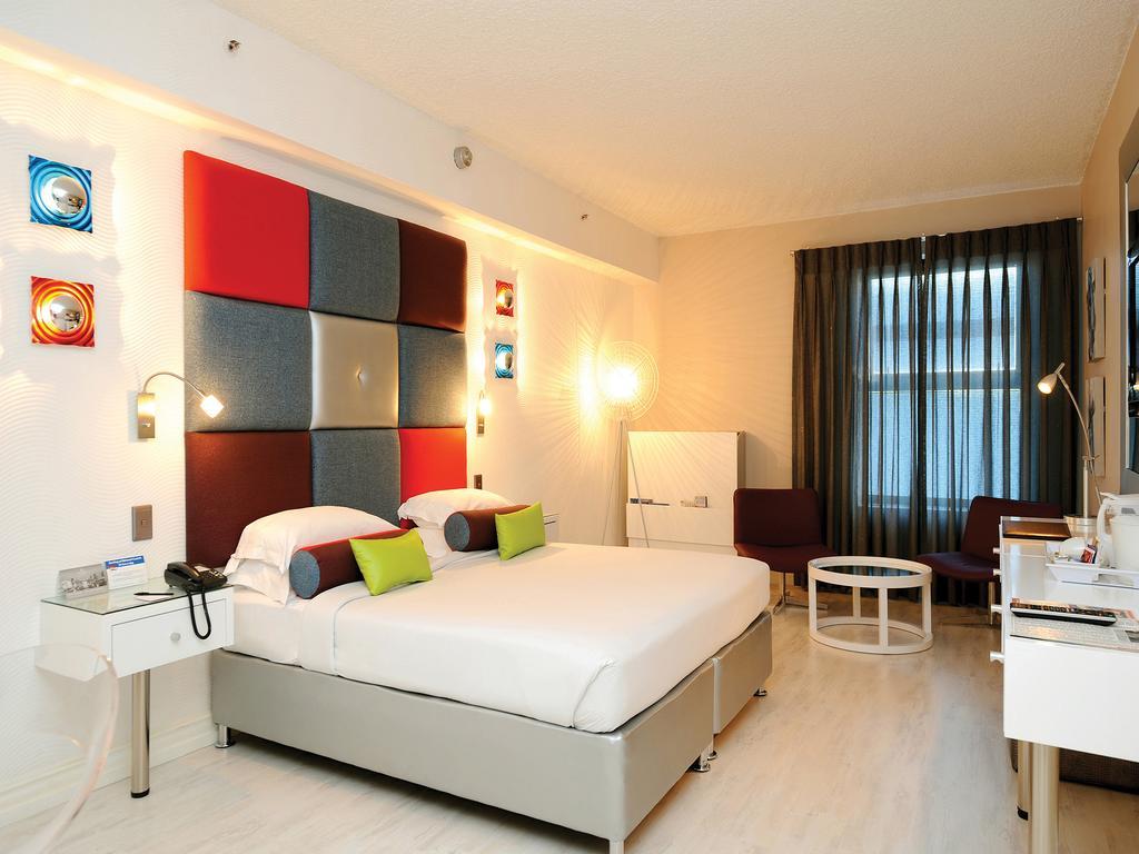 Peermont Metcourt Suites At Emperors Palace Kempton Park Kültér fotó